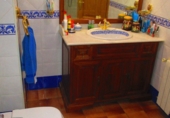 Отдельно стоящий дом с участком на продажу в городе Леон. Фото