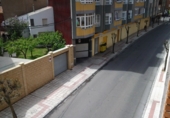 Отдельно стоящий дом с участком на продажу в городе Леон. Фото