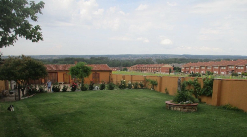 León - Sariegos del Bernesga - 1200m2