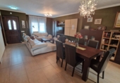 Chalet adosado con terreno en venta en Sariegos del Bernesga ref: TR94766 foto