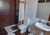 Chalet adosado con terreno en venta en Sariegos del Bernesga ref: TR94766 foto