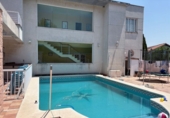 Chalet independiente con terreno en venta en la España, Dos Hermanas, ref: TR257661 foto
