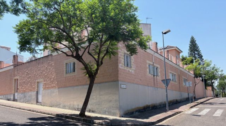 Sevilla - Dos Hermanas - 605m2