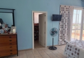Chalet independiente con terreno en venta en la España, Dos Hermanas, ref: TR257661 foto