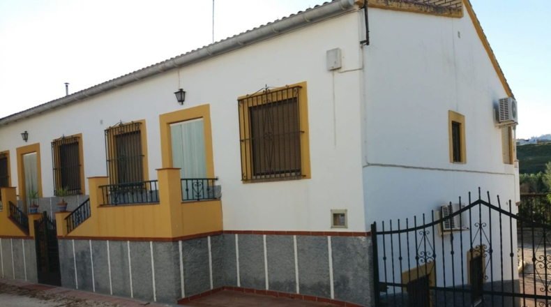 Córdoba - Puente Genil - 800m2