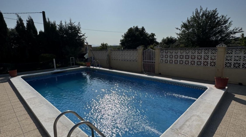Córdoba - Puente Genil - 2200m2
