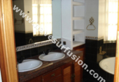 Semi-detached house with land for sale in Punta Umbría ref: TR209272 photo
