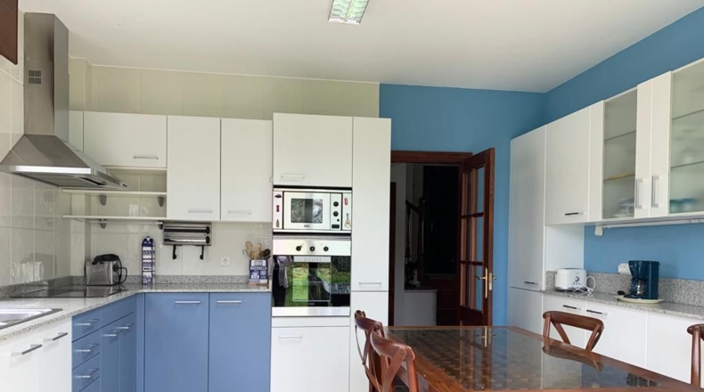 La Coruña - Santiago de Compostela - 1400m2