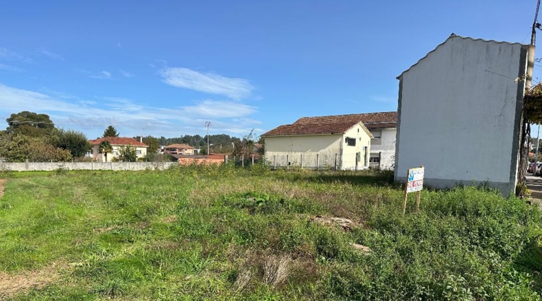 La Coruna - Marzán de Abaixo - 1046m2