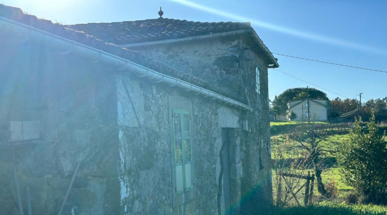 La Coruña - Xián - 6000m2