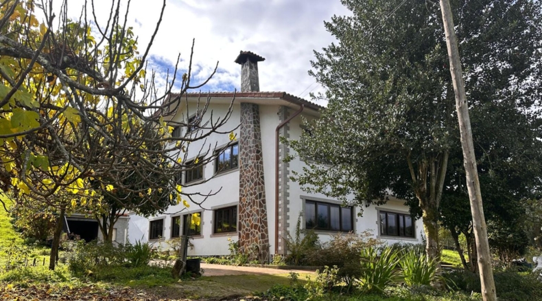 Понтеведра - Cirela - 8300m2