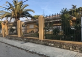Xalet independent amb terreny en venda a Baeza ref.: TR28210 foto