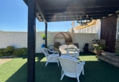 Chalet adosado con terreno en venta en Matalascañas ref: TR262503 foto