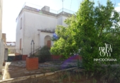Xalet independent amb terreny en venda a Bollullos Par del Condado ref.: TR234082 foto