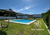 Chalet adosado con terreno en venta en Matalascañas ref: TR306530 foto