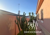 Chalet adosado con terreno en venta en Matalascañas ref: TR361110 foto
