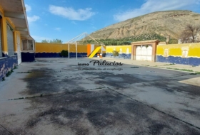 Huesa 950&nbsp;м²