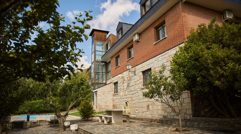 Comunidad de Madrid - Miraflores de la Sierra - 1000m2