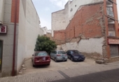 Городская земля под застройку на продажу у города Colmenar Viejo. Фото