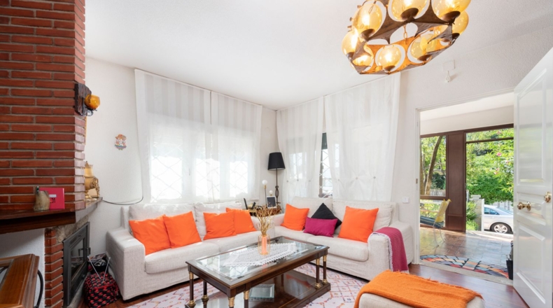 Community of Madrid - Colmenar Viejo - 370m2