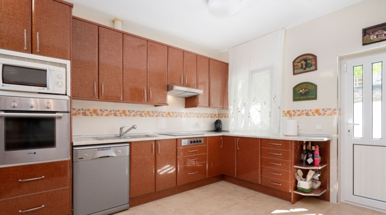 Community of Madrid - Colmenar Viejo - 370m2