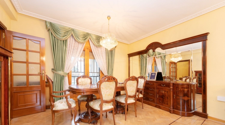Мадрид - Colmenar Viejo - 353m2