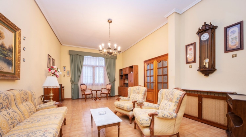 Мадрид - Colmenar Viejo - 353m2