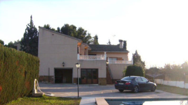 Valencia - Bétera - 2500m2