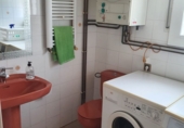 Дом с участком на продажу в городе Vilafranca del Penedès. Фото