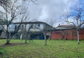 Загородный дом с участком на продажу в городе Pacios. Фото