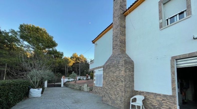 Barcelona - Torrelles de Foix - 1850m2