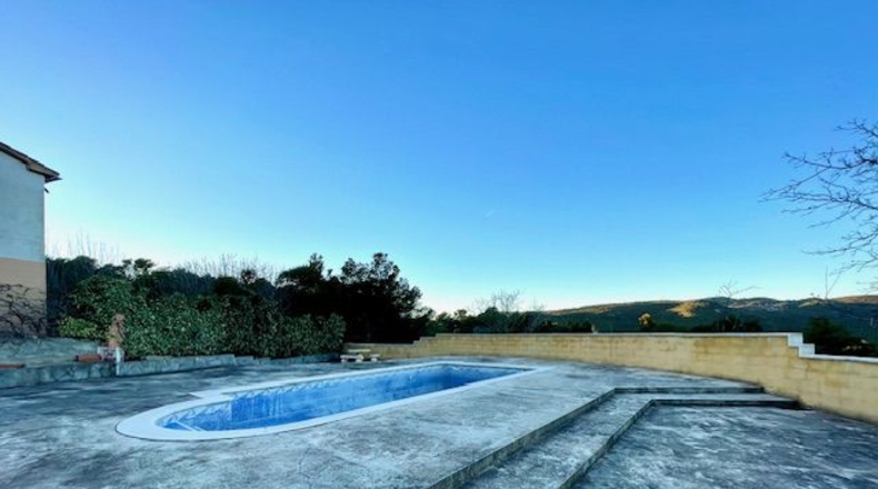 Barcelona - Torrelles de Foix - 1850m2