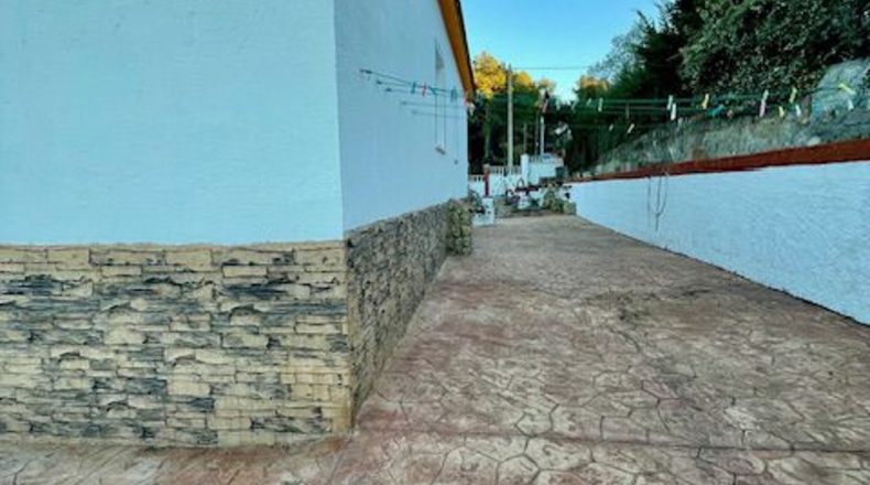 Barcelona - Torrelles de Foix - 1850m2