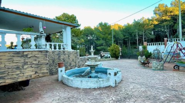Barcelona - Torrelles de Foix - 1850m2