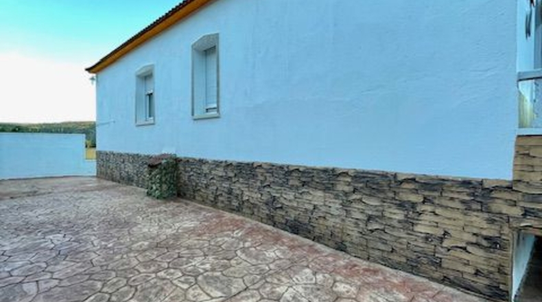 Barcelona - Torrelles de Foix - 1850m2