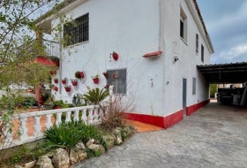 Torrelles de Foix 407&nbsp;м²