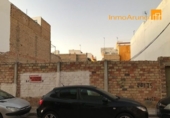Городская земля под застройку на продажу у города Morón de la Frontera. Фото