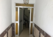 Дом с участком на продажу в городе Morón de la Frontera. Фото