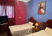 Дом с участком на продажу в городе Morón de la Frontera. Фото