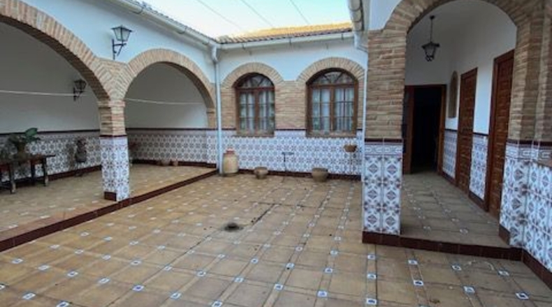 Ciudad Real - Fernán Caballero - 429m2