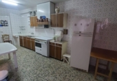 Дом с участком на продажу в городе Малагон. Фото