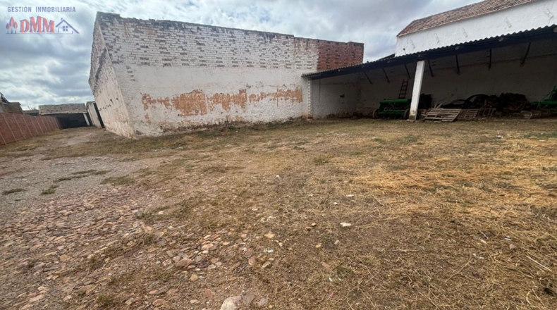 Ciudad Real - Малагон - 989m2