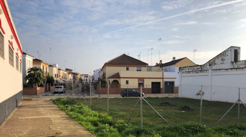 Sevilla - Lora del Río - 407m2