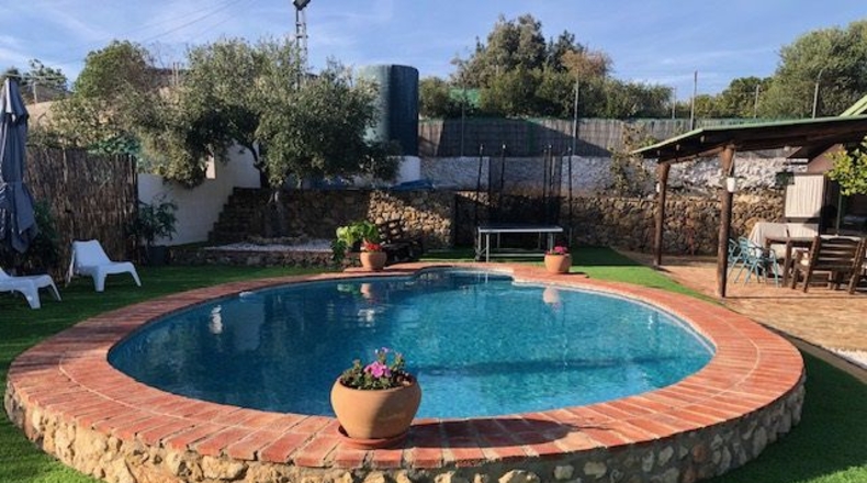 Sevilla - Lora del Río - 2600m2