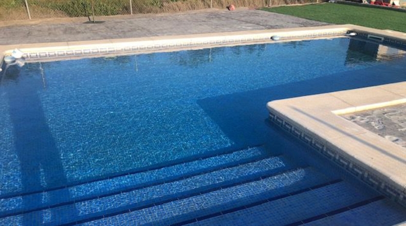 Sevilla - Lora del Río - 2500m2