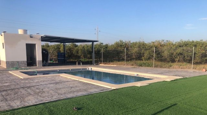Sevilla - Lora del Río - 2500m2