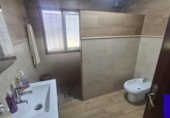 Chalet independiente con terreno en venta en Lora del Río ref: TR209593 foto
