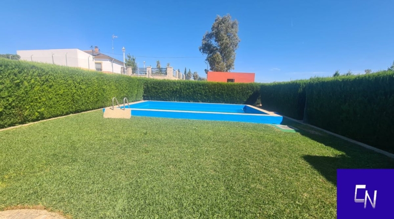 Sevilla - Lora del Río - 1113m2