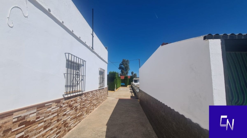 Sevilla - Lora del Río - 1113m2