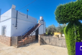 Lora del Río 1113&nbsp;m²